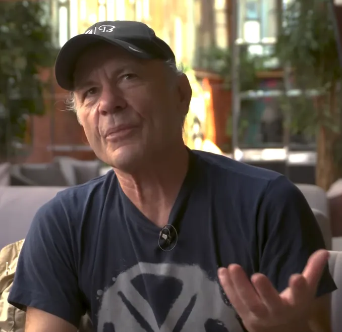 IRON MAIDEN’s BRUCE DICKINSON