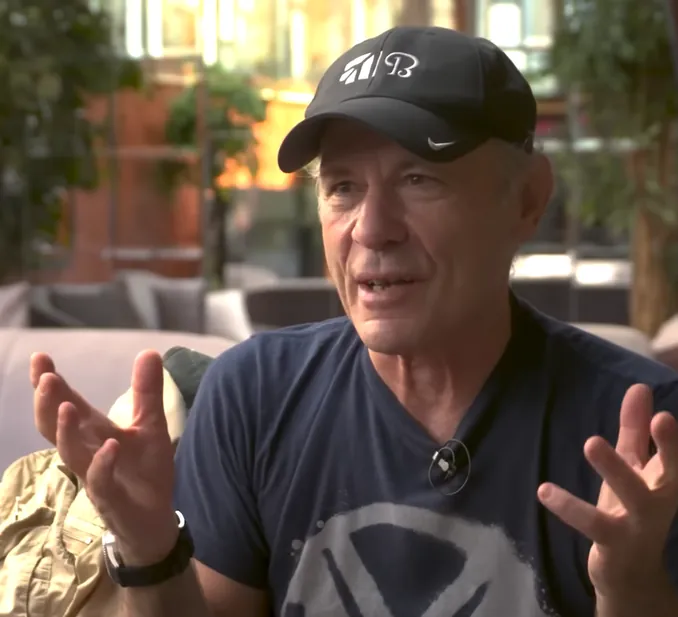 IRON MAIDEN’s BRUCE DICKINSON