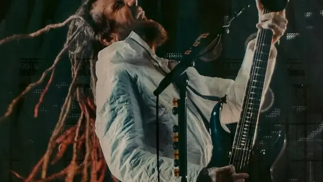 Brian “Head” Welch Explains Korn’s Shift to Seven-String Guitars