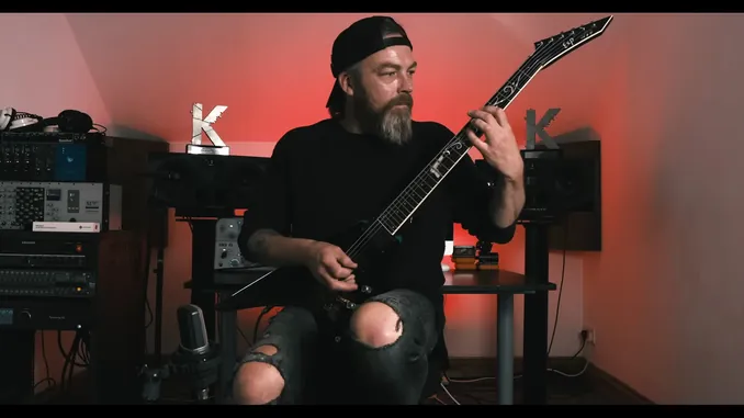 Michael Paget Says BULLET FOR MY VALENTINE's New Album Will Feature 'Crazy Tuning'