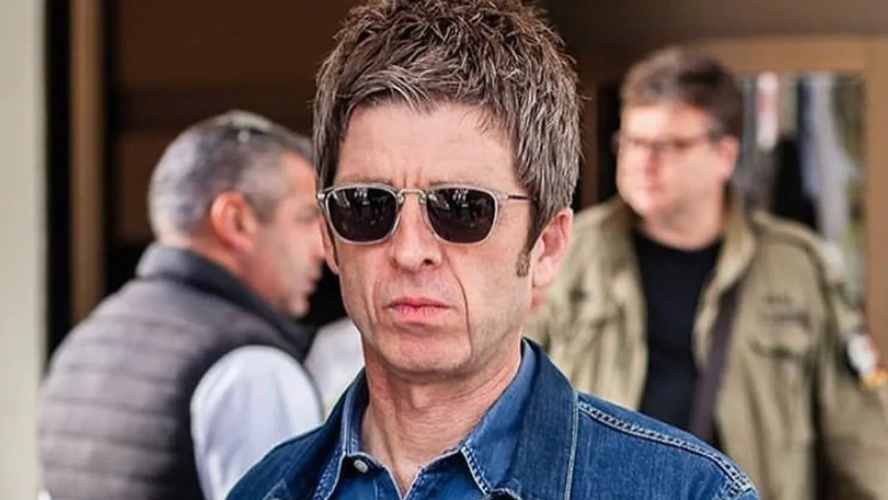 Oasis' NOEL GALLAGHER Criticizes Artists at Glastonbury Festival: 'Play Your F*ing Tunes and Get Off'