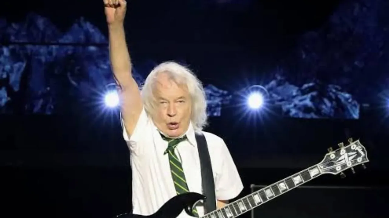 The AC/DC Album Fans LOVE to HATE Isn’t as BAD as You Remember