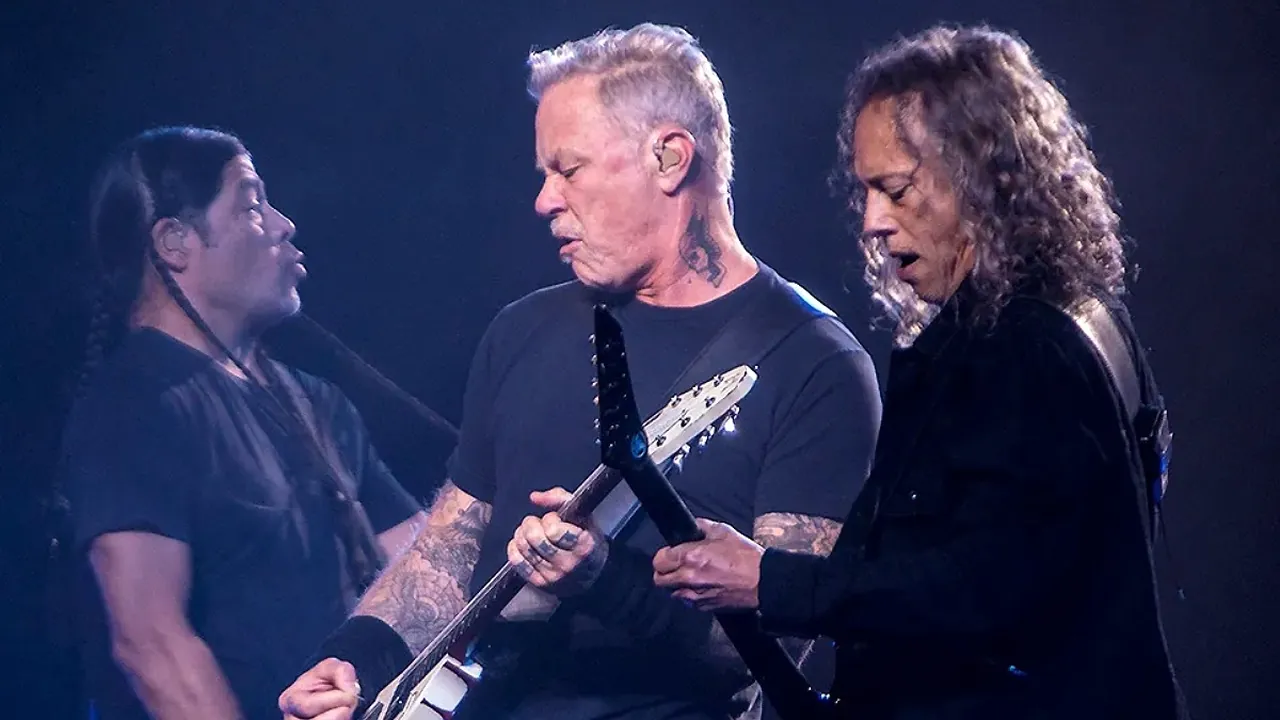 The Songs METALLICA Chose to Say 'Thank You' to BLACK SABBATH in Front of 40,000+ Fans