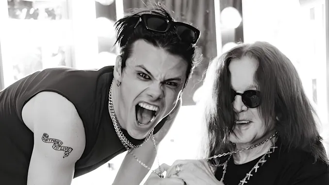 OZZY OSBOURNE Receives 'Unbelievable' Emotional Gift From YUNGBLUD Before Final BLACK SABBATH Performance in Birmingham; VIDEO