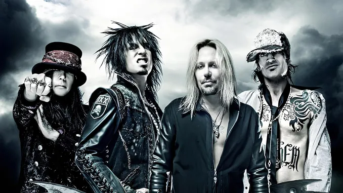 MÖTLEY CRÜE